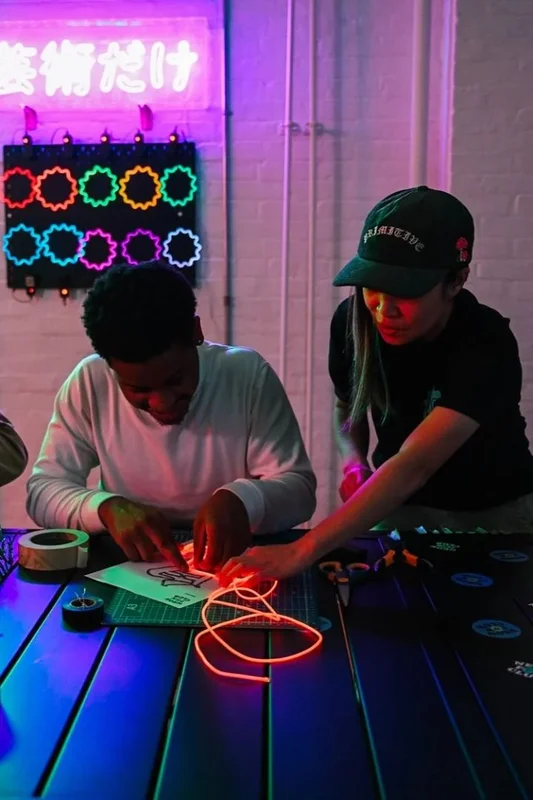 🈶 Chinese Characters – Private Neon Sign Creation